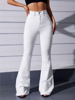 White Casual Curvy High Waist Flare Leg Jeans - Size 29